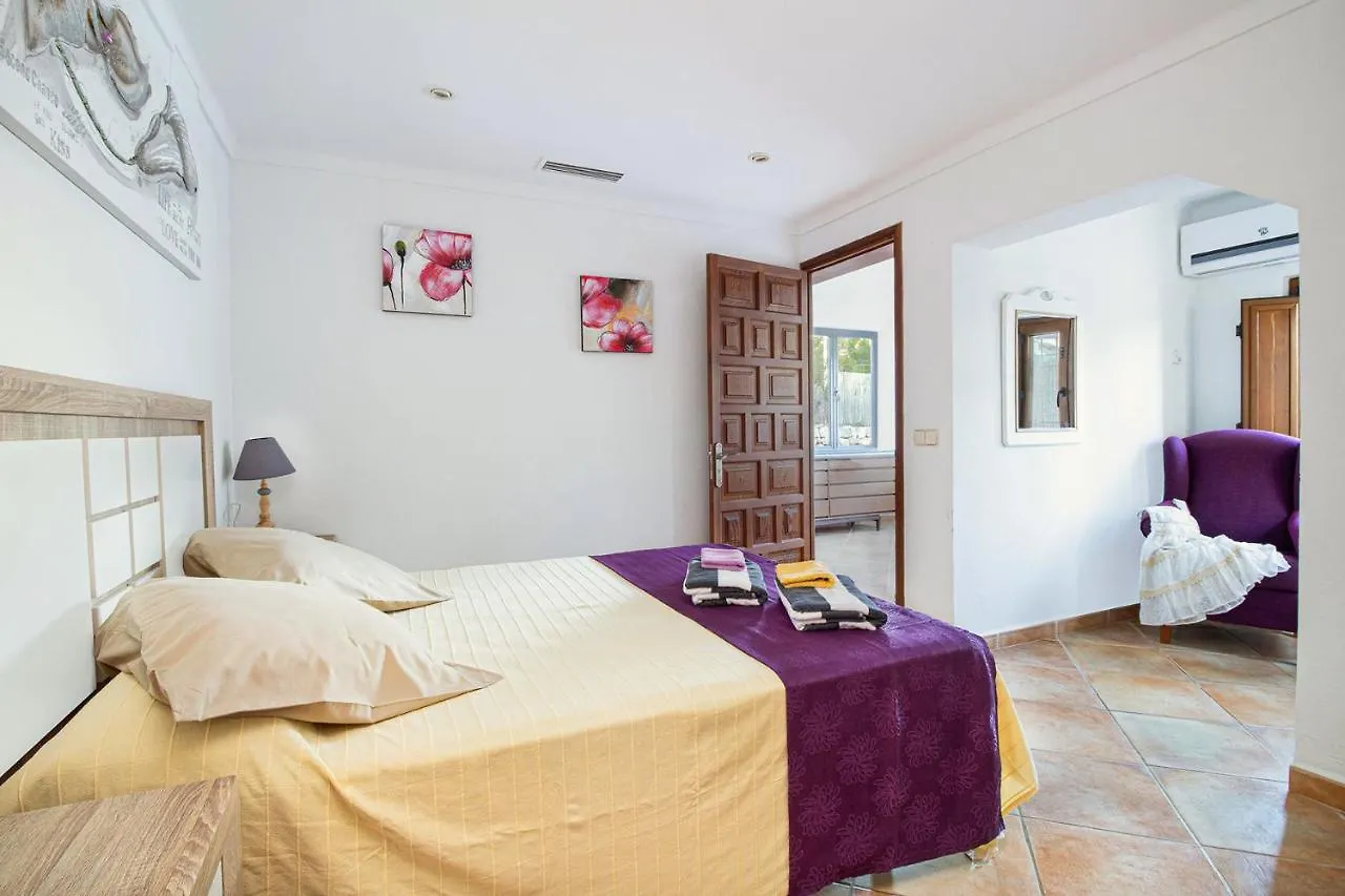 Vila Chalet Can Singala Port de Pollença