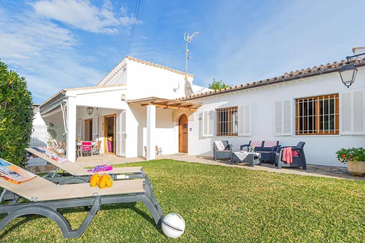 Chalet Can Singala Villa Port de Pollenca 0*,